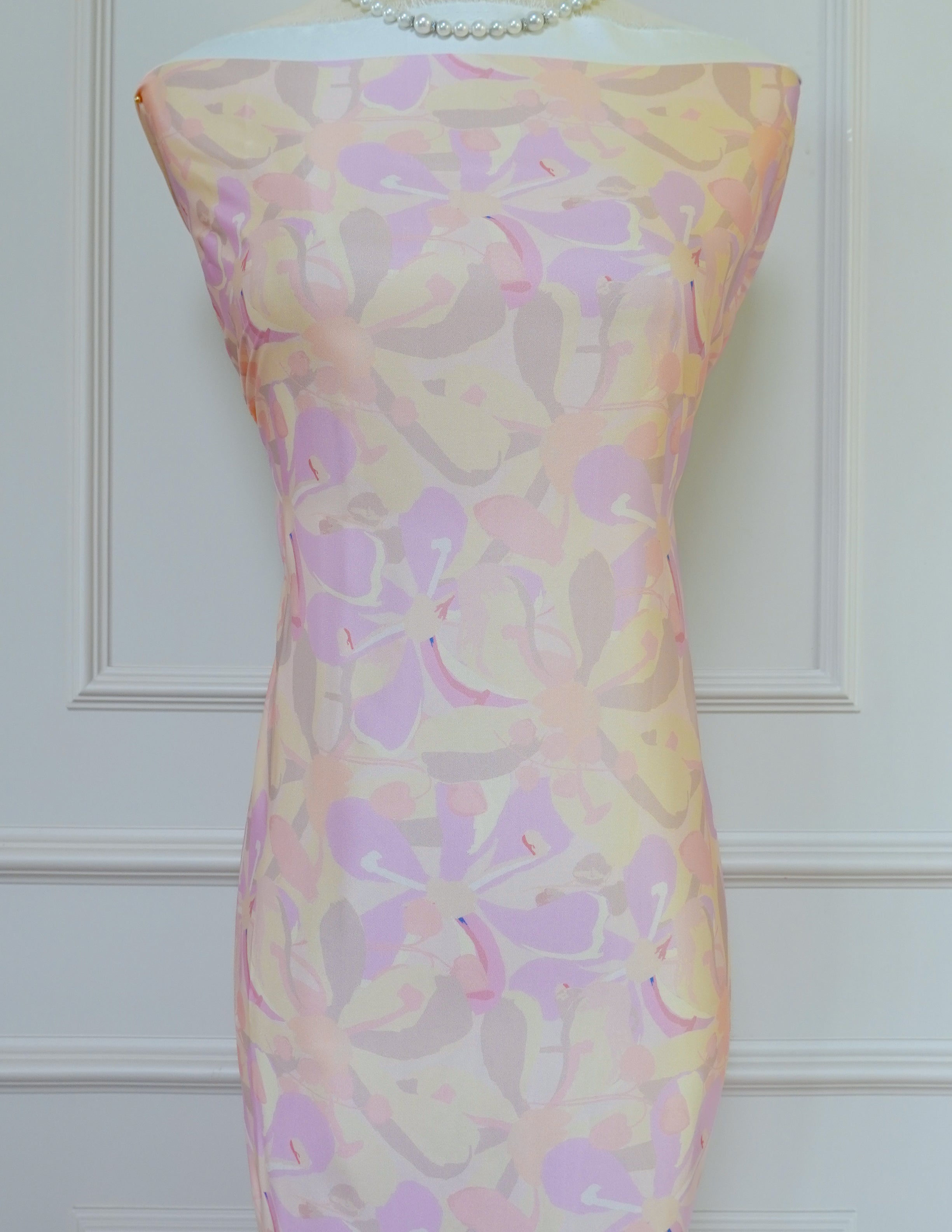 P023 - Satin Silk