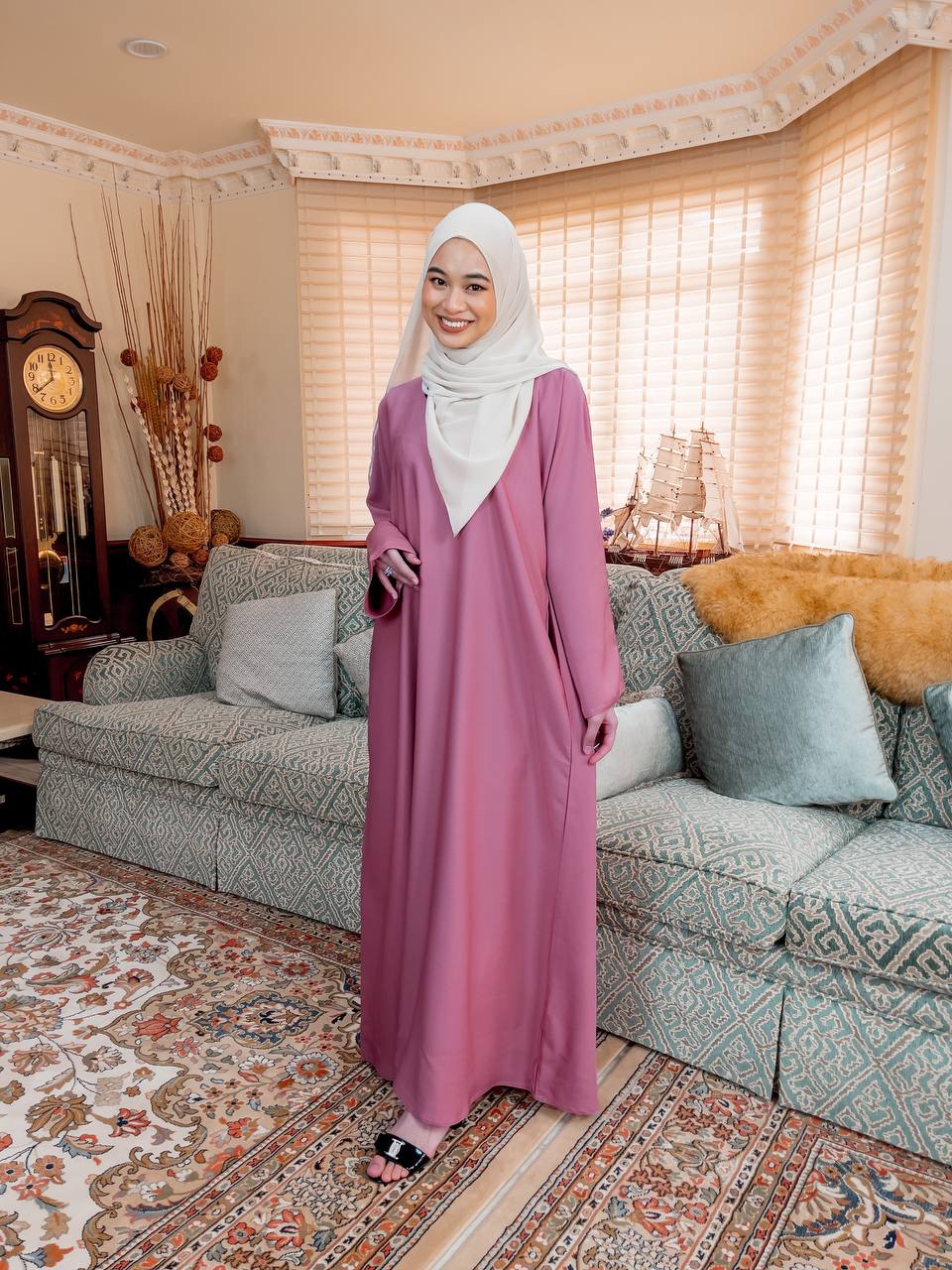 Nursing abaya outlet